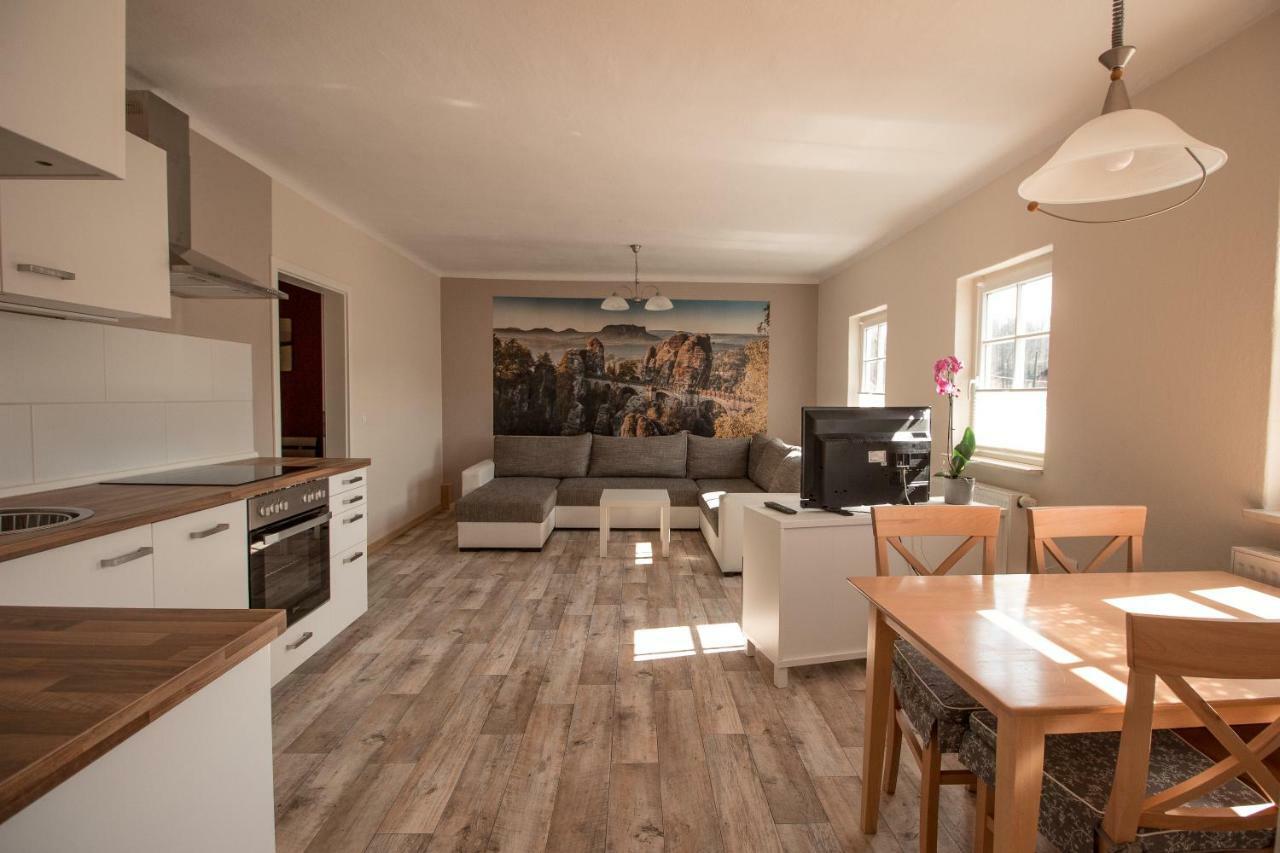 쿠로르트고리슈 Ferienhof Cunnersdorf 아파트 외부 사진